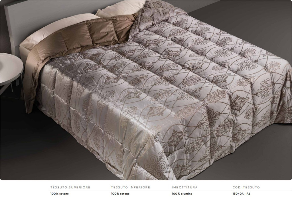 Luxusný prehoz na posteľ DaunenStep Cod. 6263A - 270 x 260cm - Farba: Strieborna so vzorom